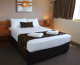 Gladstone Reef Hotel Motel - Accommodation BNB